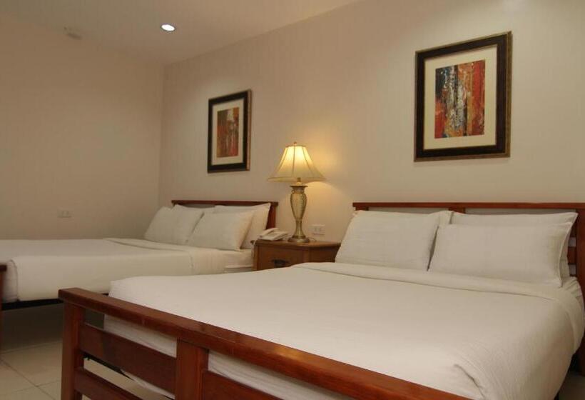 اتاق خانوادگی, Main Hotel & Suites