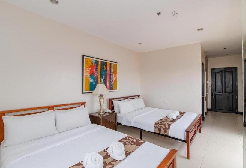 패밀리 룸, Main Hotel & Suites