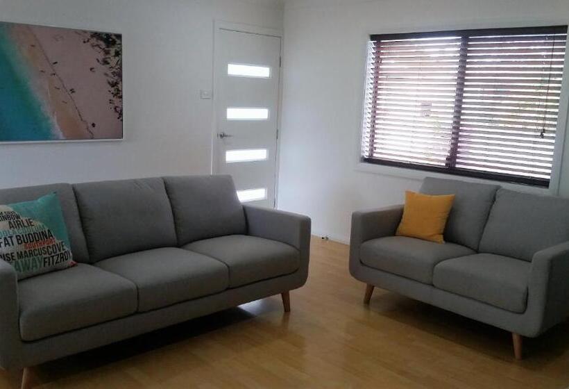 سوییت اجرایی, Karuah Riverside Motel