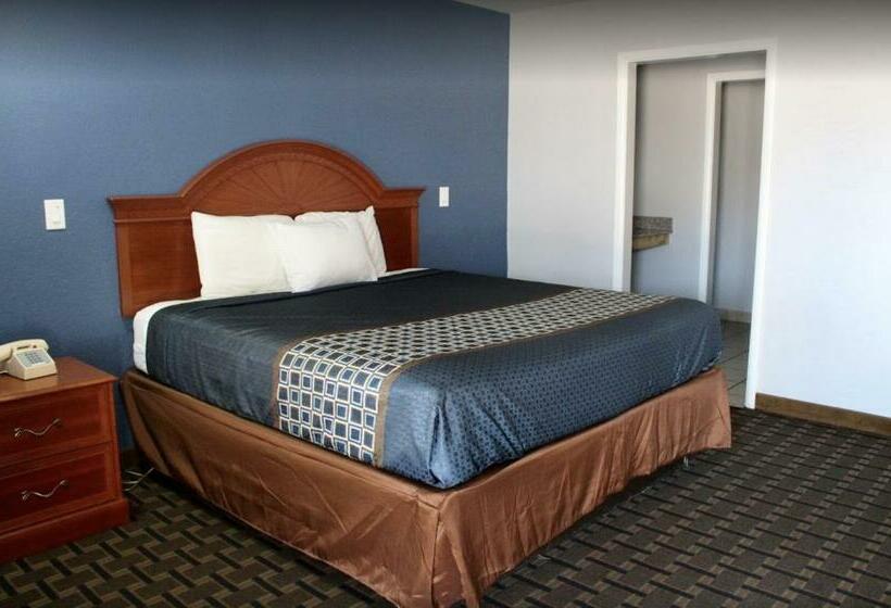 Стандартный Номер Кровать Кинг, Economy Inn