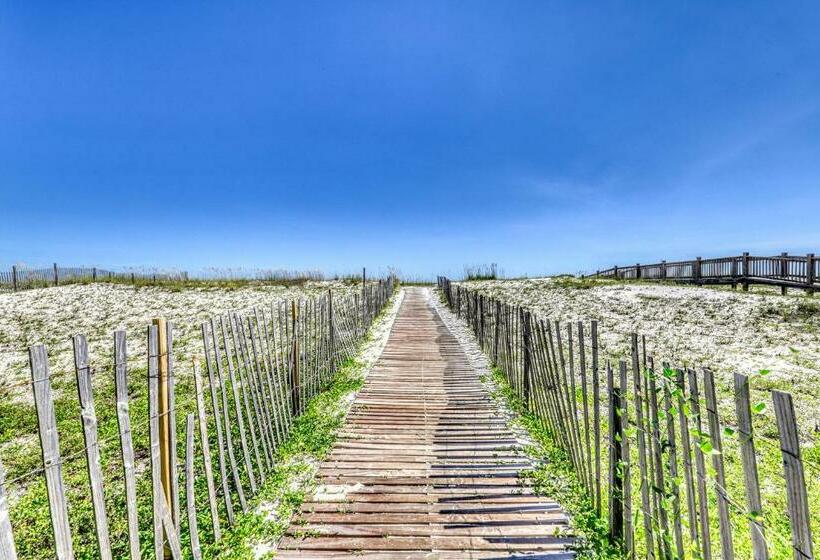 Апартаменты 2 Спальни, Tropic Isl 205