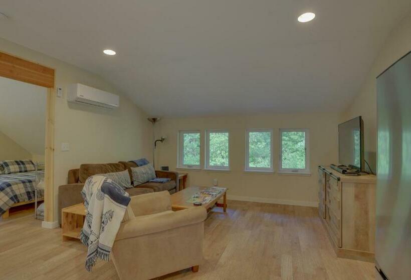 إستوديو قياسى, White Salmon River Refuge