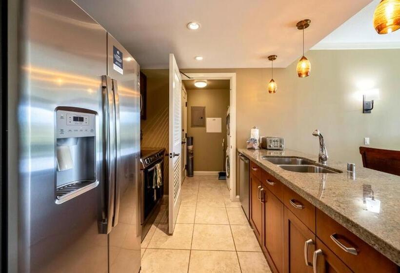 شقة غرفة واحدة, Honua Kai  Konea 213