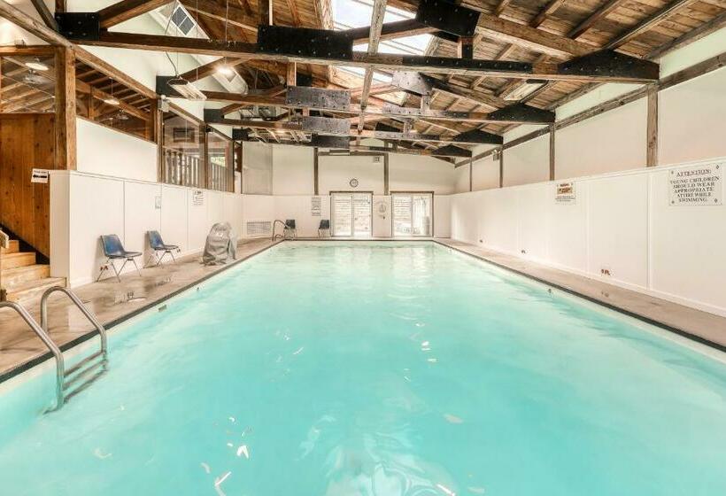 Апартаменты 2 Спальни, Mountainside Resort H201