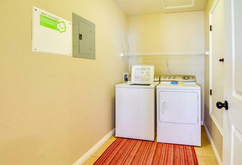 Апартаменты 3 Спальни, Red Cliff 2j