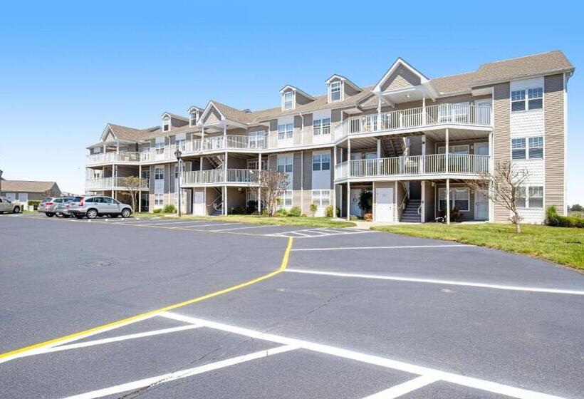 شقة غرفة نوم واحدة مزودة بشُرفة, Bethany Bay Condos