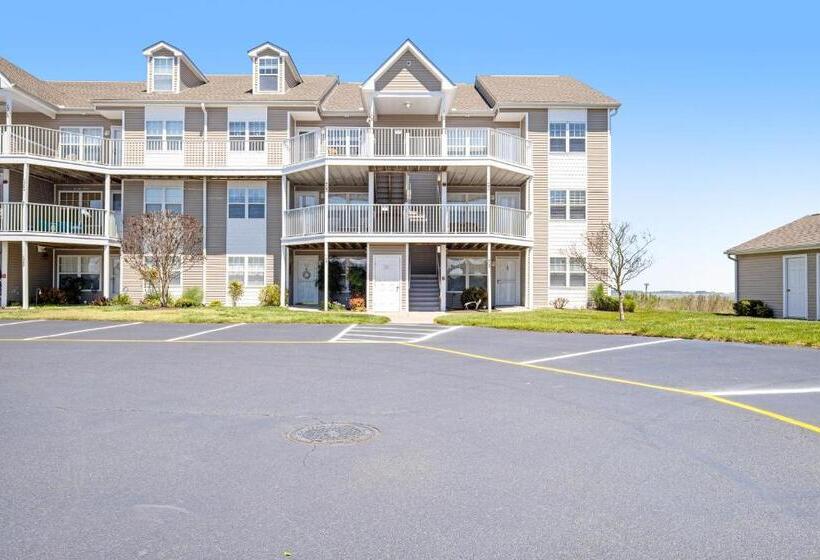 شقة غرفة نوم واحدة مزودة بشُرفة, Bethany Bay Condos