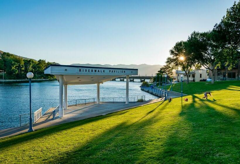 شقة غرفتين, Cabana #1