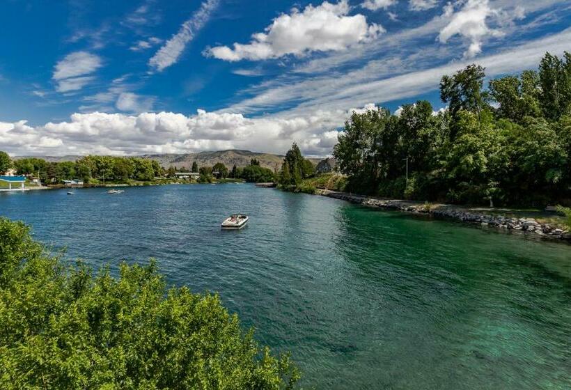 شقة غرفتين, Cabana #1