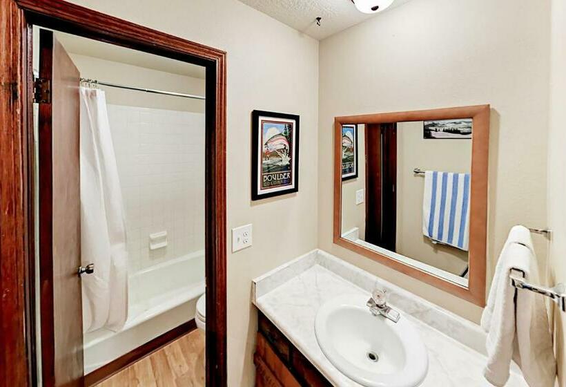 带2个卧室的公寓, Mountian View Condo Unit S303