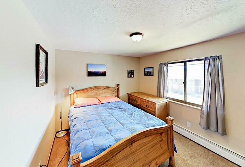 带2个卧室的公寓, Mountian View Condo Unit S303