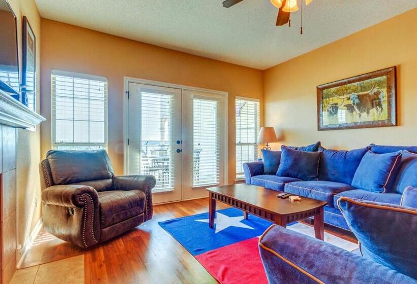 １ベッドルームアパートメント, Texas On The Lake