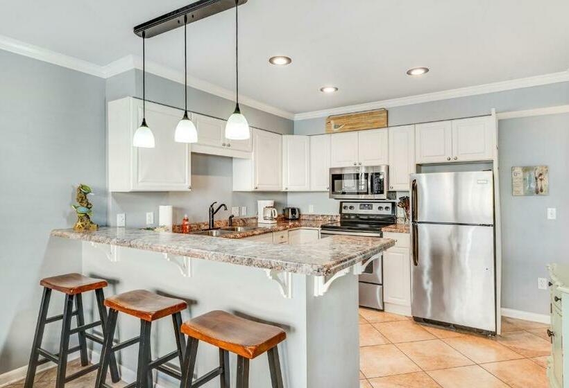 דירת שני חדרים, Summer Breeze 21