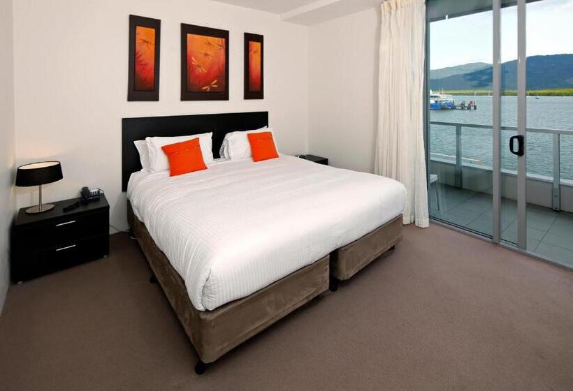 חדר סטנדרט עם נוף, Cairns Private Apartments