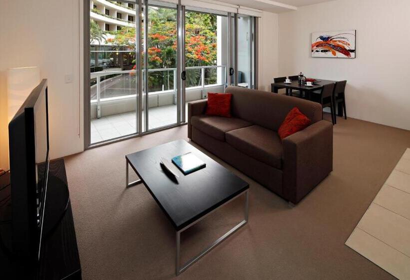 דירת חדר נוף לגינה, Cairns Private Apartments