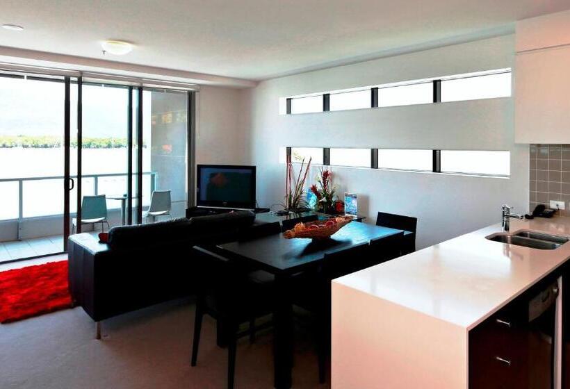 דירה בת חדר שינה 1 עם נוף, Cairns Private Apartments