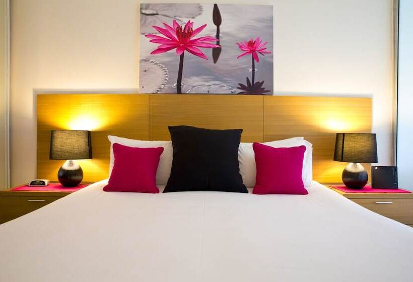 דירת חדר נוף לגינה, Cairns Private Apartments