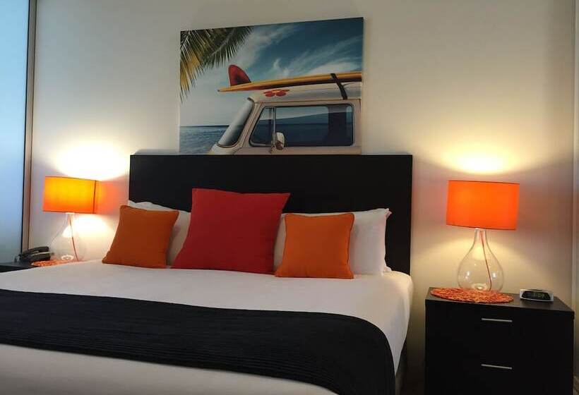 דירת חדר נוף לגינה, Cairns Private Apartments