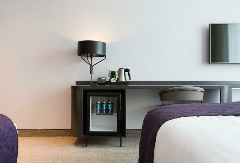 غرفة قياسية ثلاثية, Corendon Amsterdam Newwest, A Tribute Portfolio