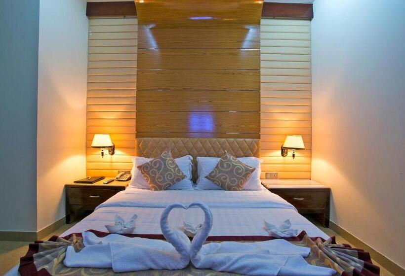 اتاق اجرایی, Fars Hotel & Resorts   Bar Buffet Pool Spa