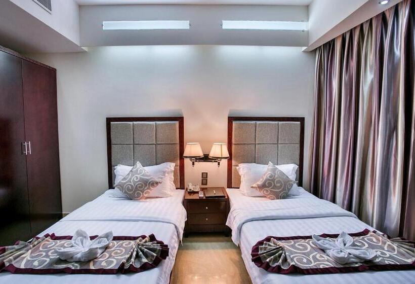 اتاق لوکس, Fars Hotel & Resorts   Bar Buffet Pool Spa