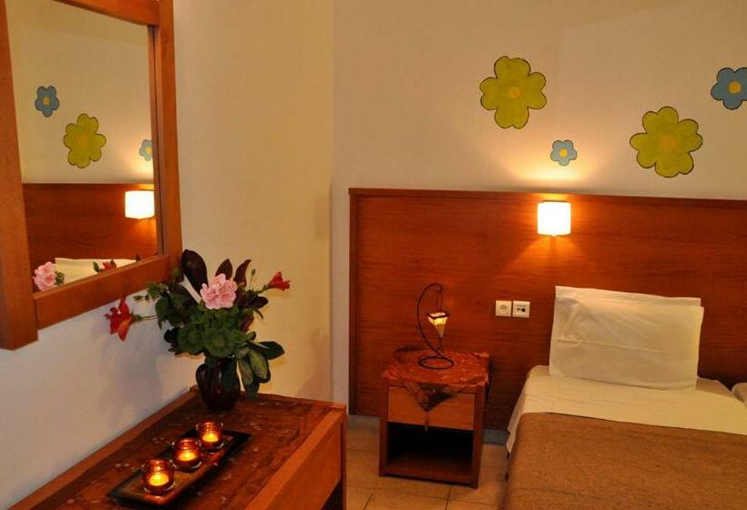 شقة غرفة واحدة, Haris Apartments