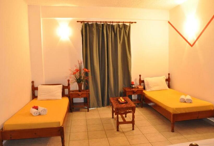 شقة غرفة واحدة, Haris Apartments