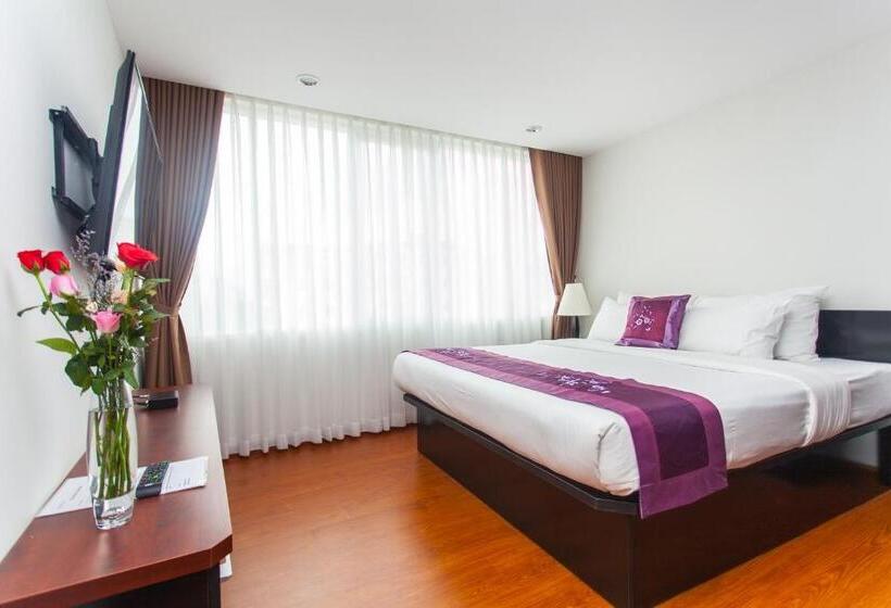 آپارتمان 2 خوابه, Homestead Parkview