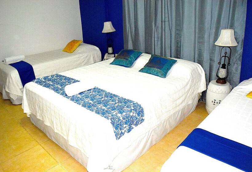 Deluxe Quadruple Room