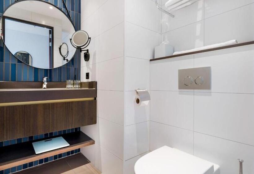 غرفة قياسية سرير كينج, Corendon Amsterdam Newwest, A Tribute Portfolio