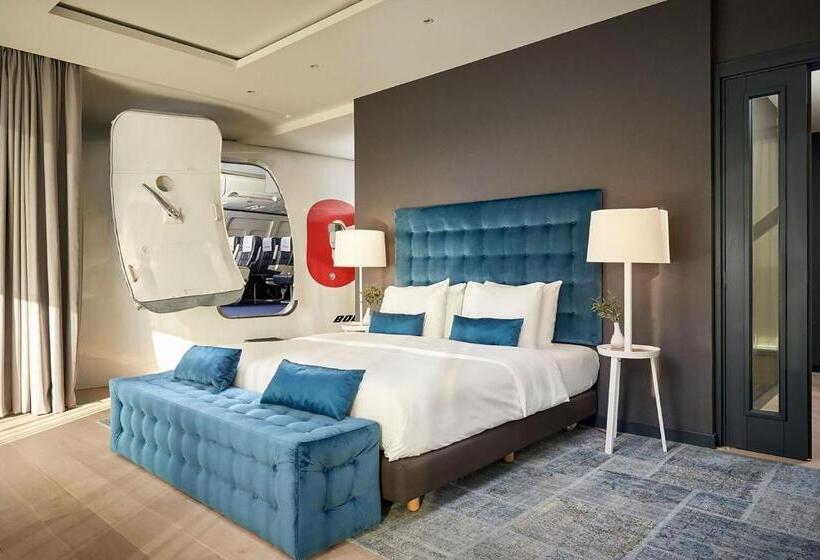 جناح سرير كينج, Corendon Amsterdam Newwest, A Tribute Portfolio