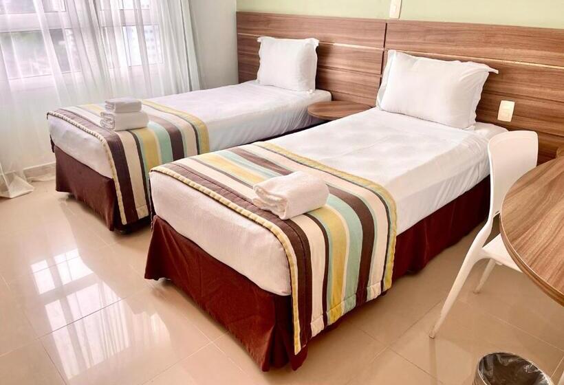 Quarto Estandar, Express Vieiralves