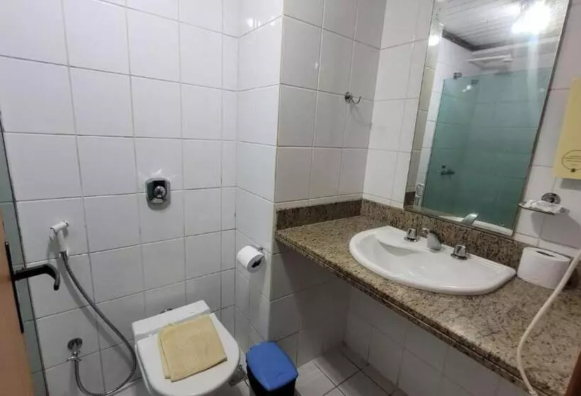 Standard-huone, Hotur
