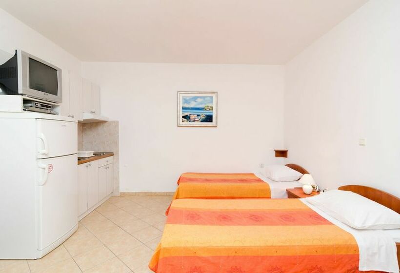 סטודיו סטנדרט עם מרפסת, Kusalo Apartments