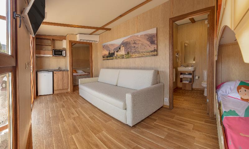 اتاق استاندارد, Laxa