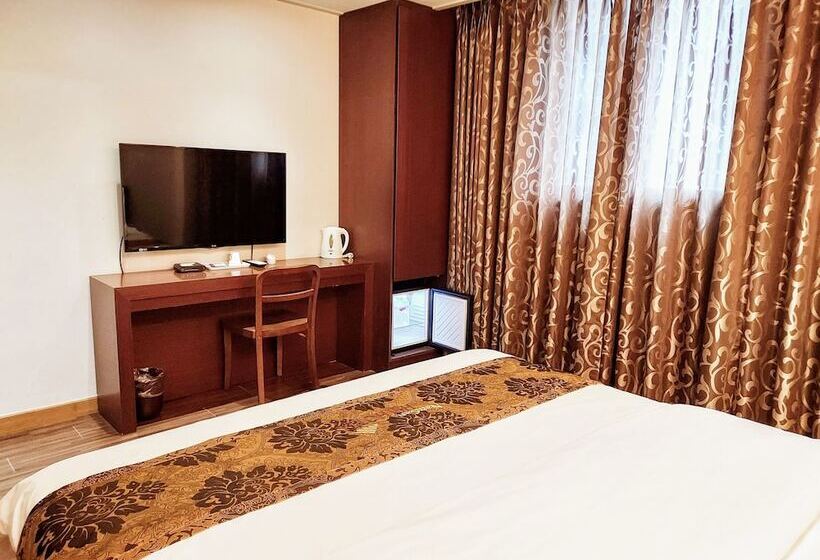 חדר דלוקס, Namsan Hill