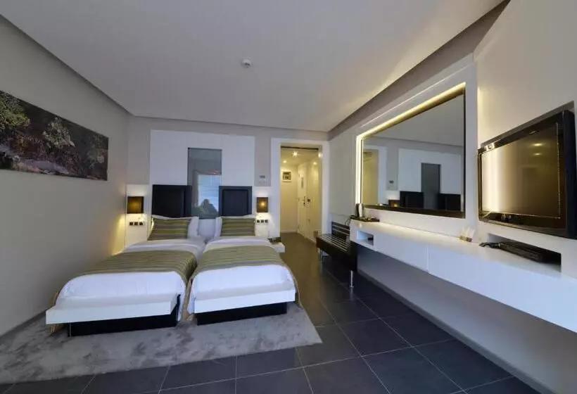 Standard Room with Balcony Side Sea View, Orka Sunlife Resort Hotel And Aquapark