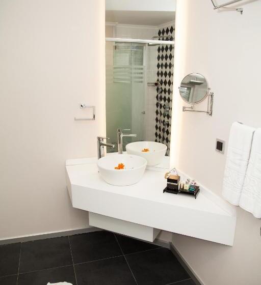 غرفة قياسية رباعية, Orka Sunlife Resort Hotel And Aquapark