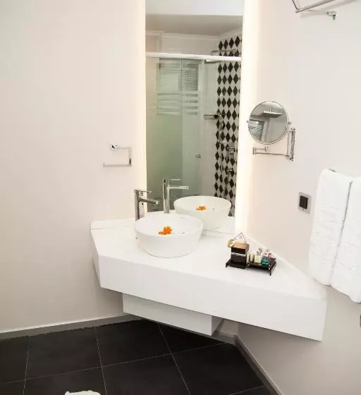 اتاق استاندارد چهار تخته, Orka Sunlife Resort Hotel And Aquapark