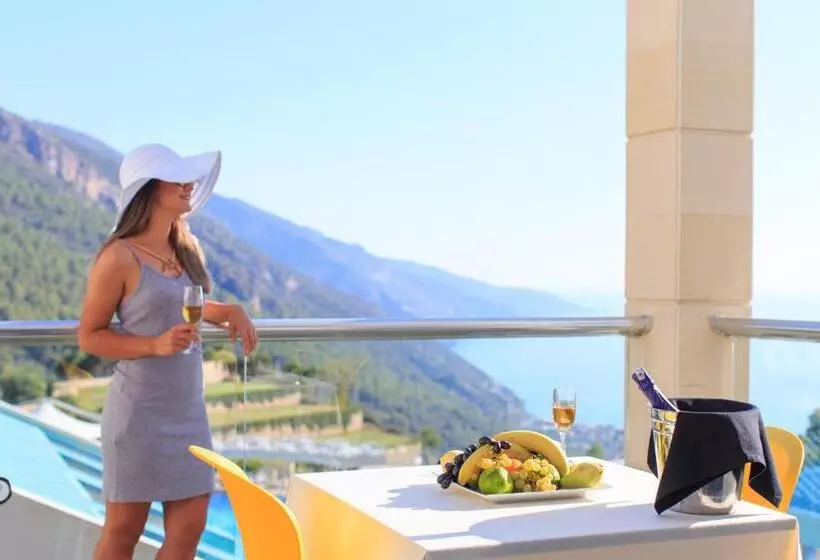 ویلا دلوکس 3 خوابه, Orka Sunlife Resort Hotel And Aquapark