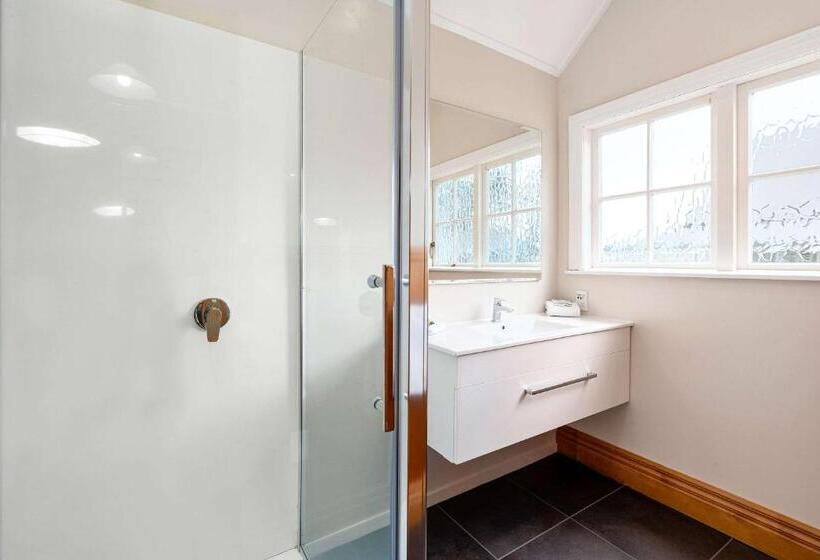 ویلای 1 خوابه, Huka Falls Resort