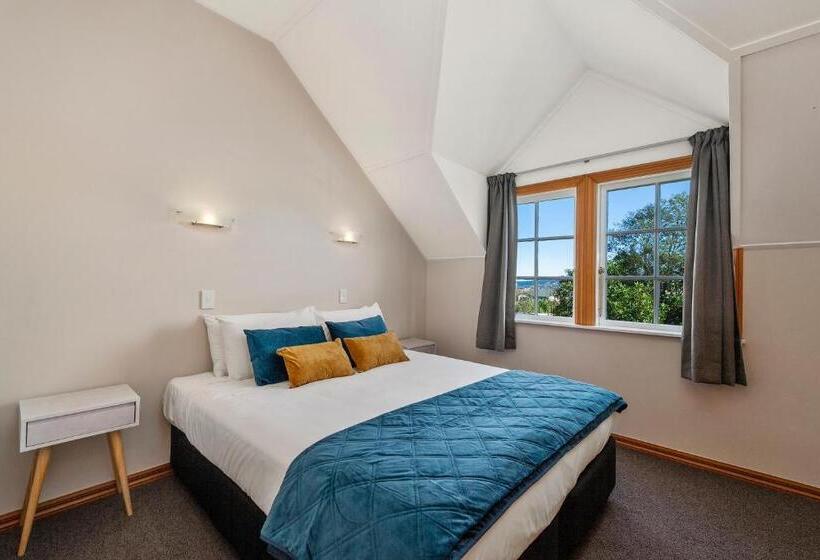 ویلای 3 خوابه, Huka Falls Resort