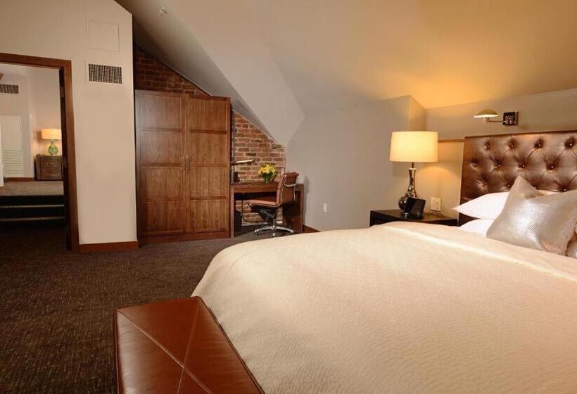 수피리어 스위트, The Crawford