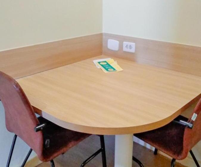 Номер Стандарт, Tower Icarai