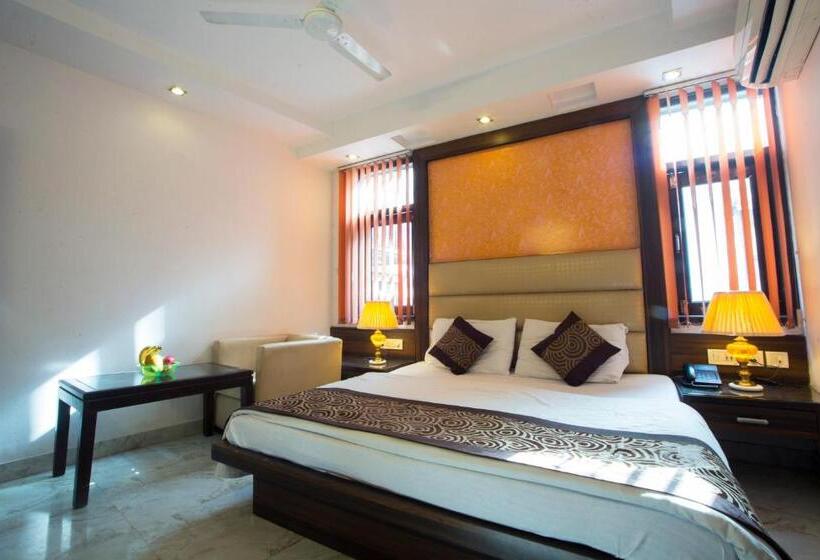 デラックスルーム, Shri Vinayak At New Delhi Railway Station By Rcg Hotels