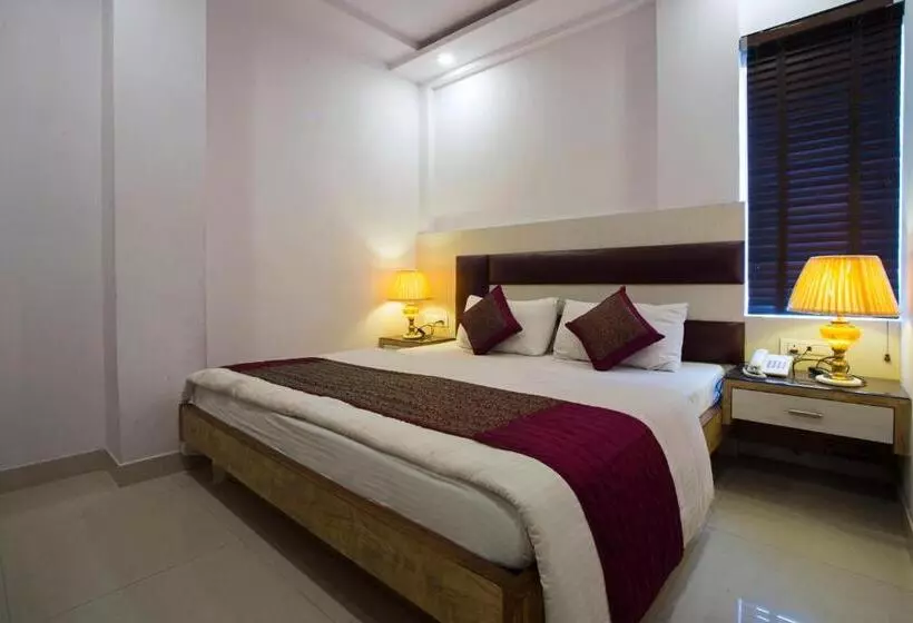スタンダードルーム, Shri Vinayak At New Delhi Railway Station By Rcg Hotels