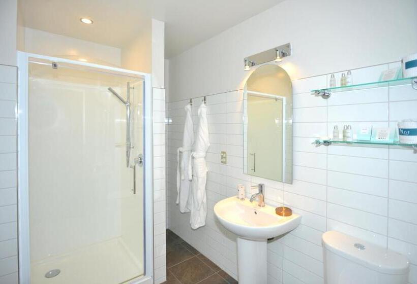 Апартаменты Ejecutiva 2 Спальни, Southwark Hotel & Apartments