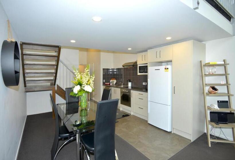 آپارتمان مدیریتی 2 خوابه, Southwark Hotel & Apartments