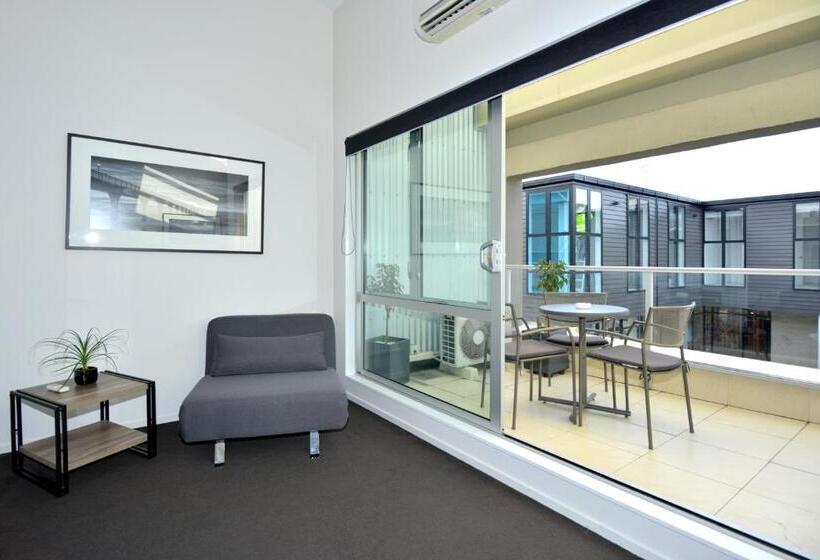 Апартаменты Ejecutiva 2 Спальни, Southwark Hotel & Apartments