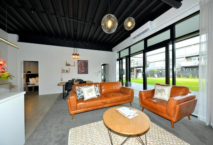 آپارتمان سوپریور 2 خوابه, Southwark Hotel & Apartments